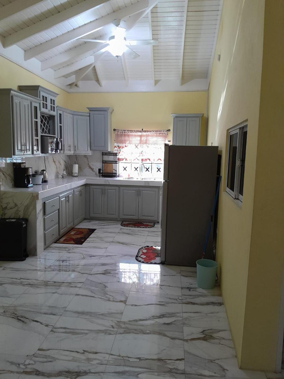 Jamaica Oasis Suite Portmore Exterior foto